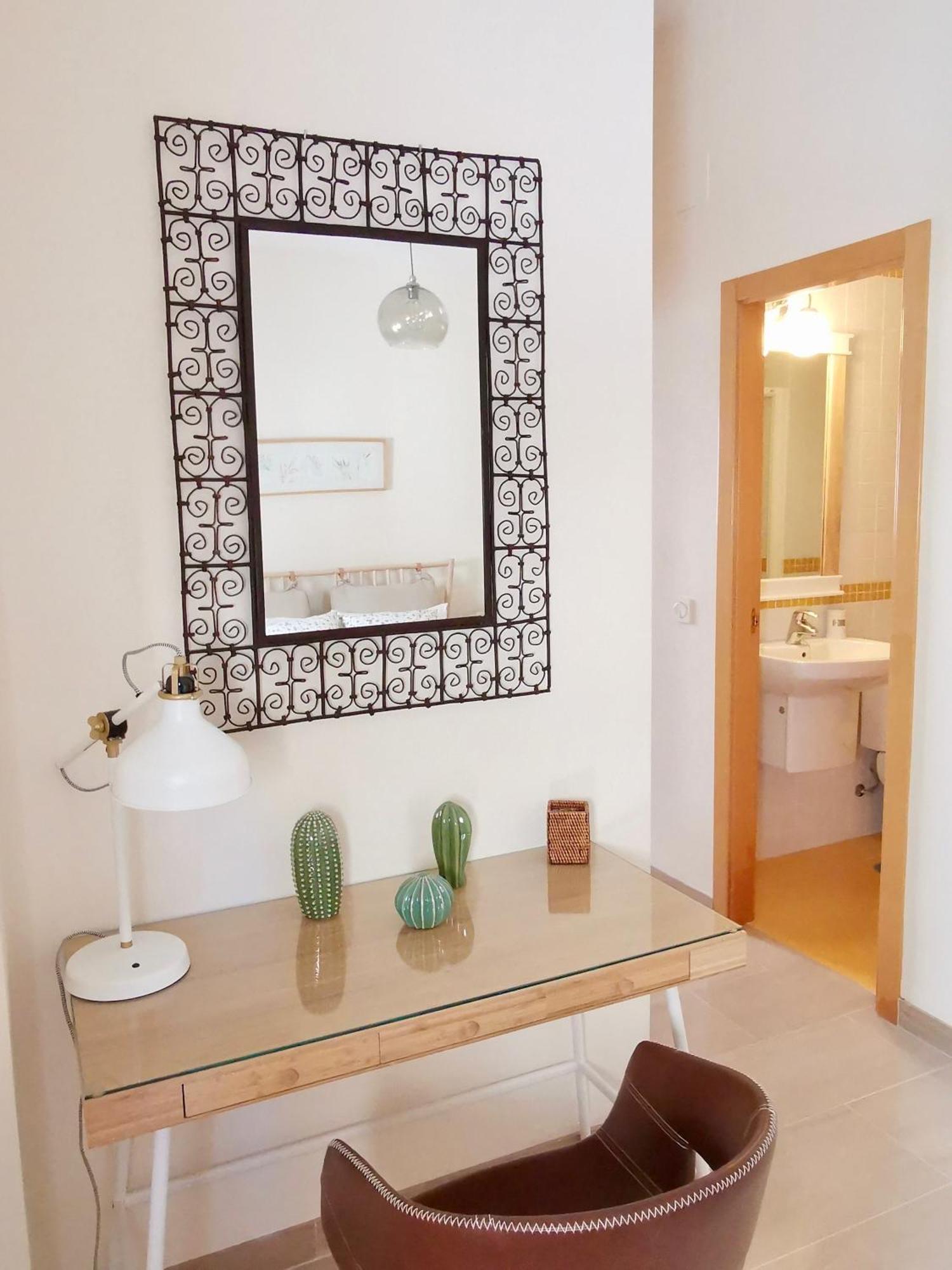Teodosio Apartment FREE PARKING&CENTRAL AC Sevilla Exterior foto